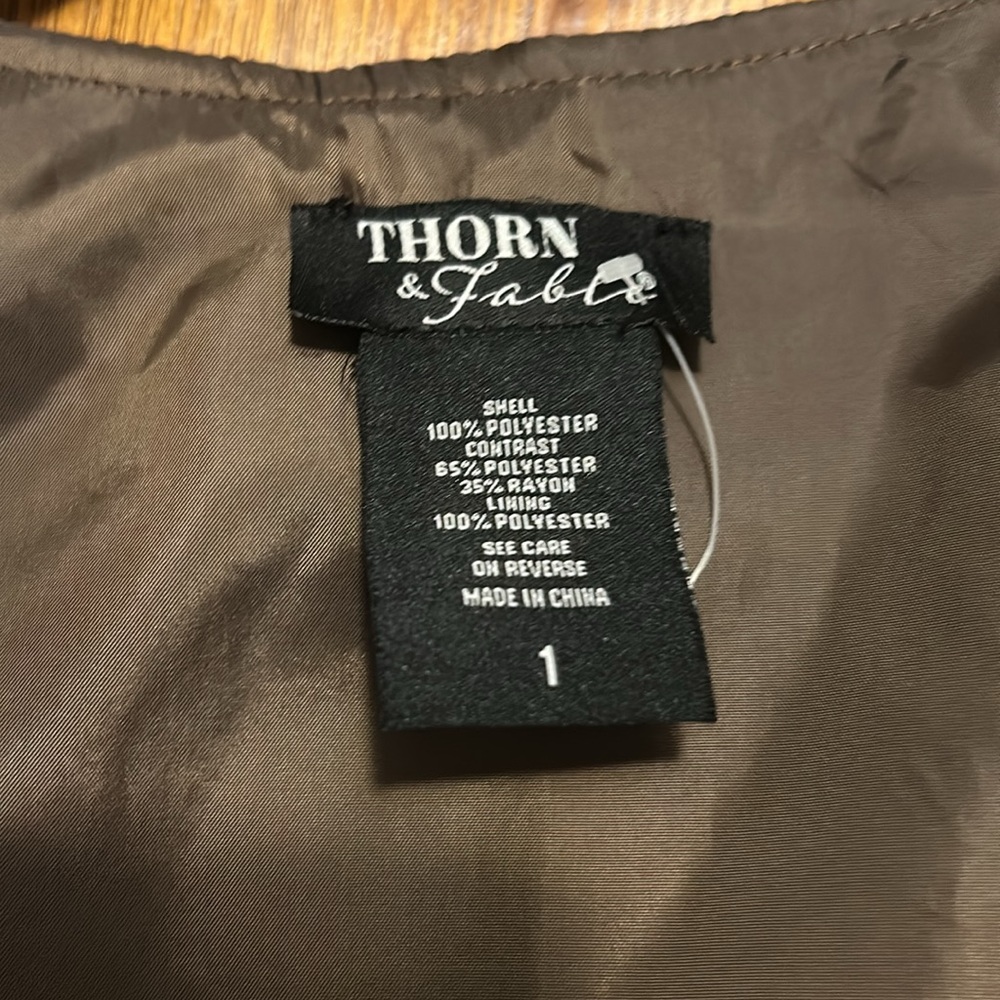 Hot Topic thorn and fable brand cat vest - Picture 3 of 5